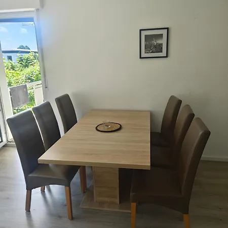 Apartment Work&stay 6 Betten Dusche Küche Balkon Garten Plettenberg