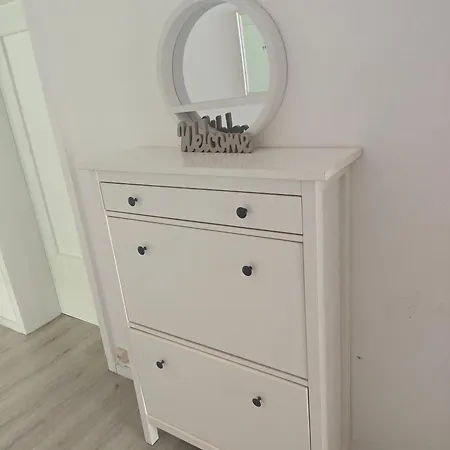 Work&stay 6 Betten Dusche Küche Balkon Garten Apartment Plettenberg