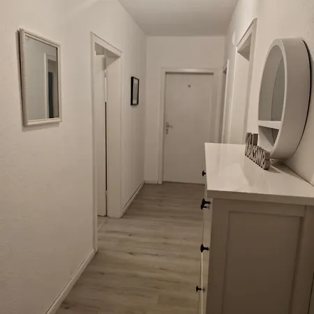 Work&stay Oben 6 Betten Dusche Küche Balkon Garten Apartment Plettenberg