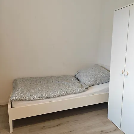 Apartmán Work And Unten 6 Betten Dusche Kueche Balkon Garten