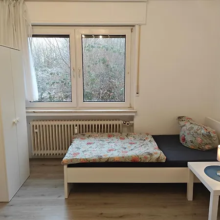 Work&stay 6 Betten Dusche Küche Balkon Garten Plettenberg