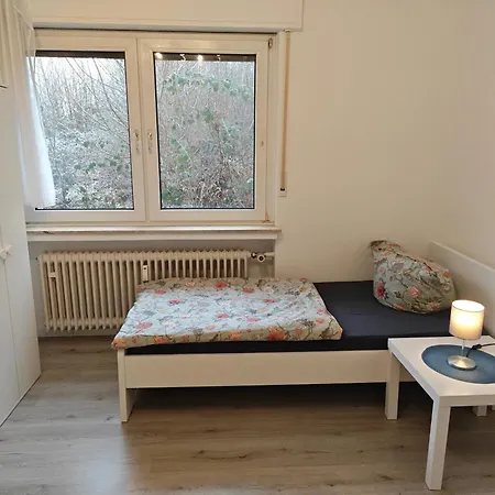 Work&stay 6 Betten Dusche Küche Balkon Garten Plettenberg