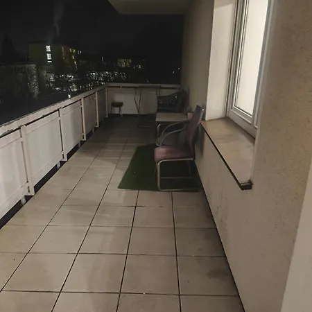 Work&stay 6 Betten Dusche Küche Balkon Garten Apartment