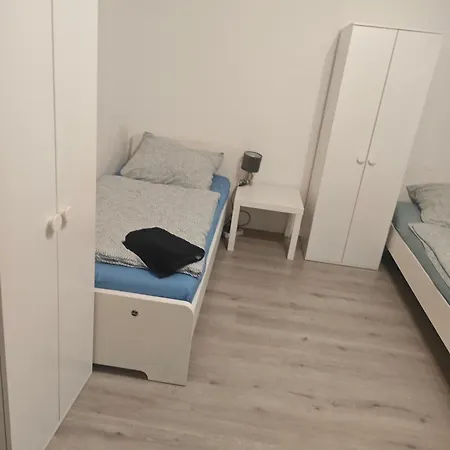 Work&stay 6 Betten Dusche Küche Balkon Garten *