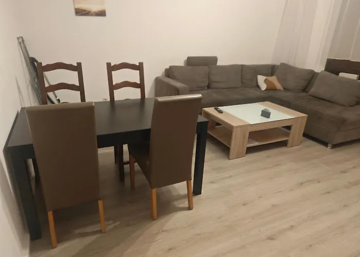 Lejlighed Work And Oben 6 Betten Dusche Kueche Balkon Garten *