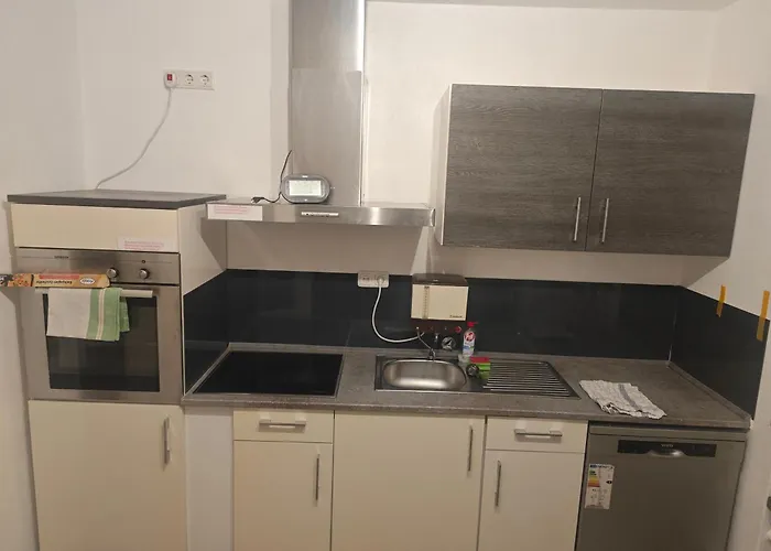 Work And Oben 6 Betten Dusche Kueche Balkon Garten Lejlighed Plettenberg