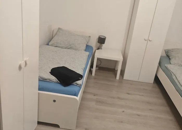 Work And Oben 6 Betten Dusche Kueche Balkon Garten *